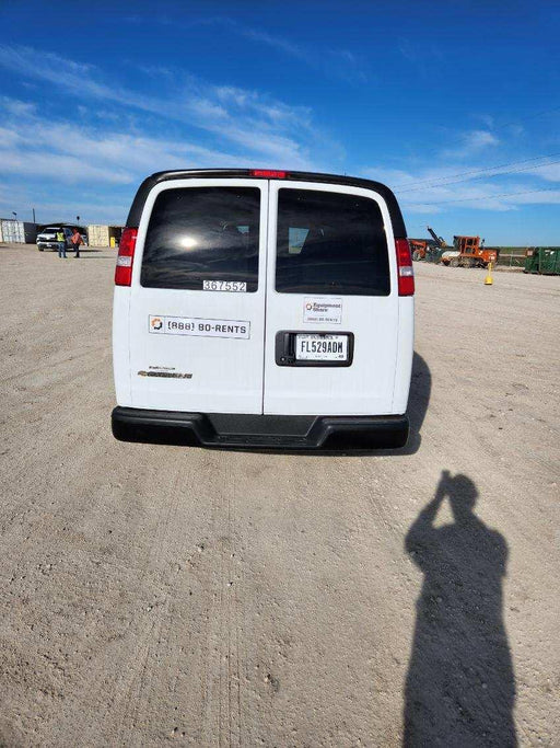 2023 CHEVROLET Express Van - Rental