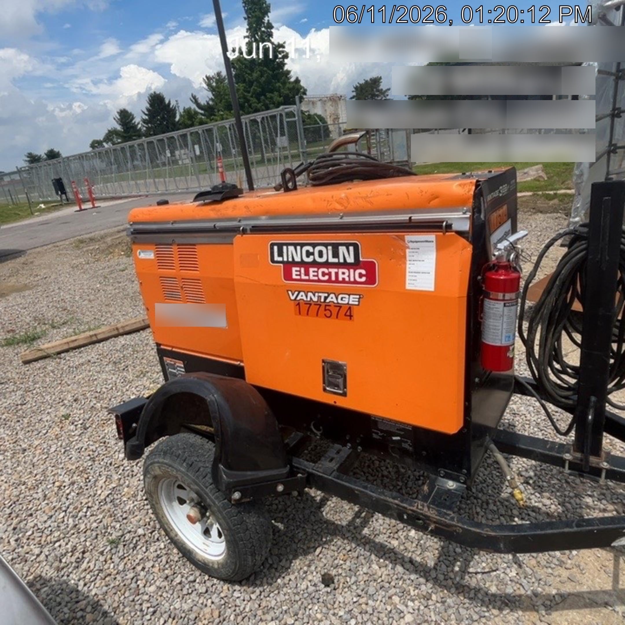 2021 Lincoln Electric Vantage 322 Vantage 322 Ready Pak 3 w/ Decals, ORANGE (includes trailer, cable rack, fender light kit) NO Telematics