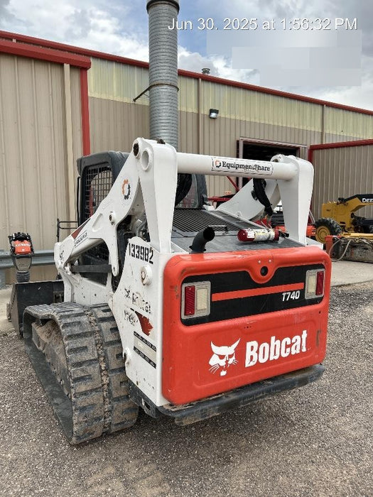 2021 BOBCAT T740