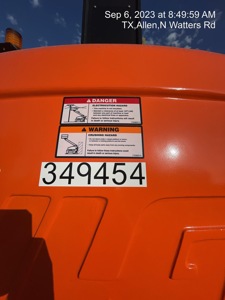 2023 JLG 860SJ