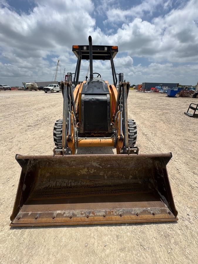 2019 CASE 570N EP