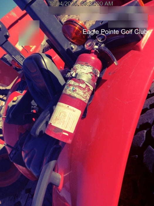 2024 KUBOTA M7060HD Canopy