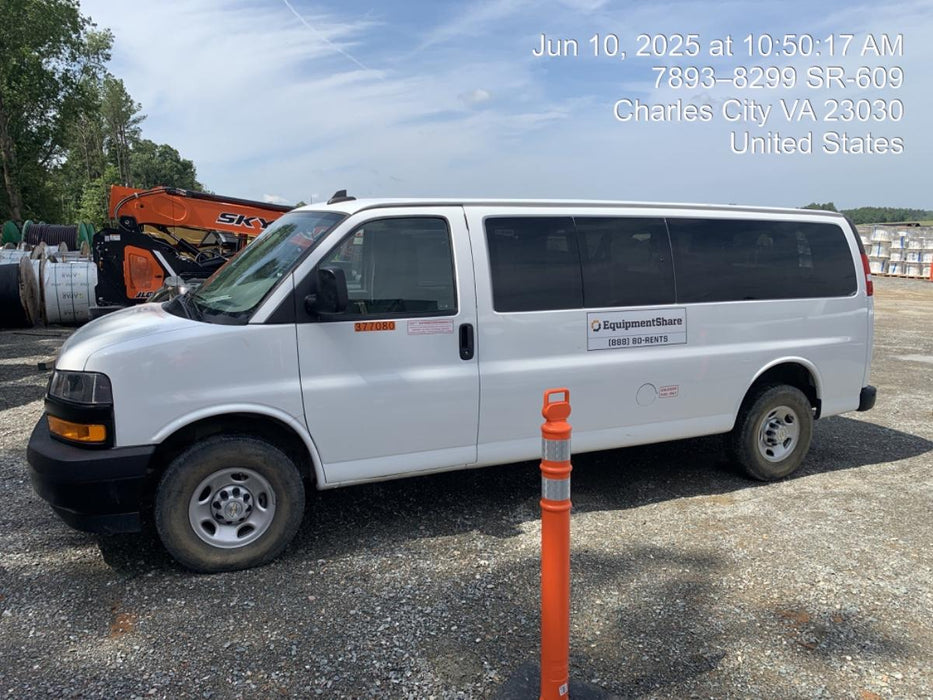 2023 CHEVROLET Express Van - Rental