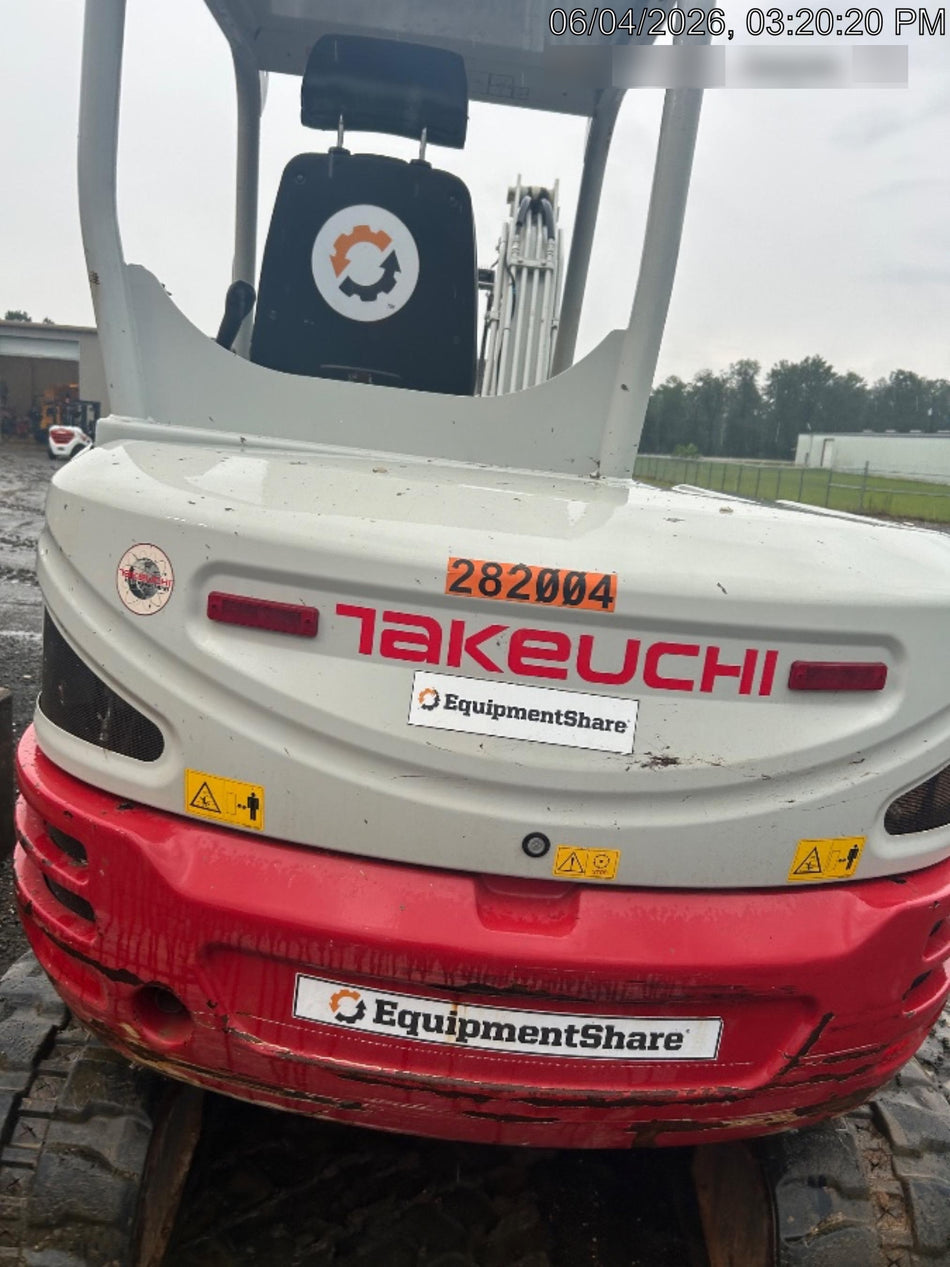 2022 TAKEUCHI TB250-2R