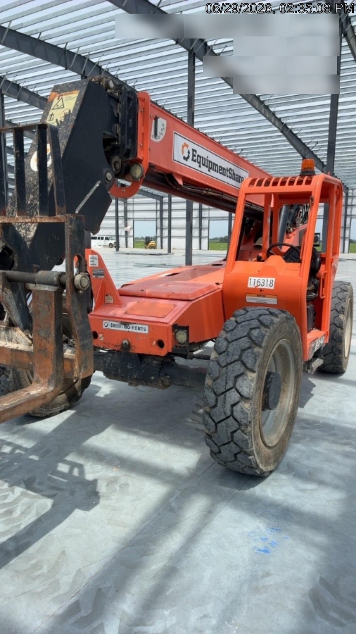 2020 SKYTRAK 8042