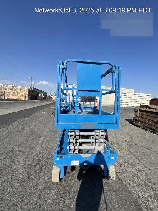 2019 Genie GS-2646 folding rails with full height swing gate, 800W Inverter