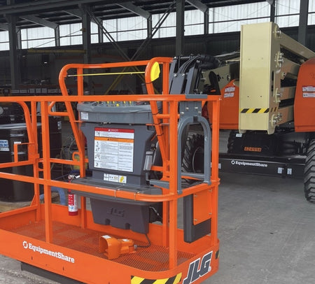 2024 JLG 450AJ