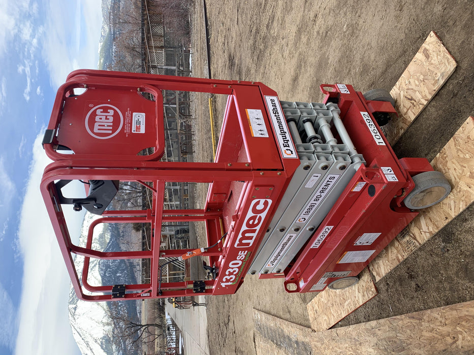 2020 MEC 1330SE Solid NM Tires, Steel Swing out Doors, LCS, Beacon, 900W Inverter