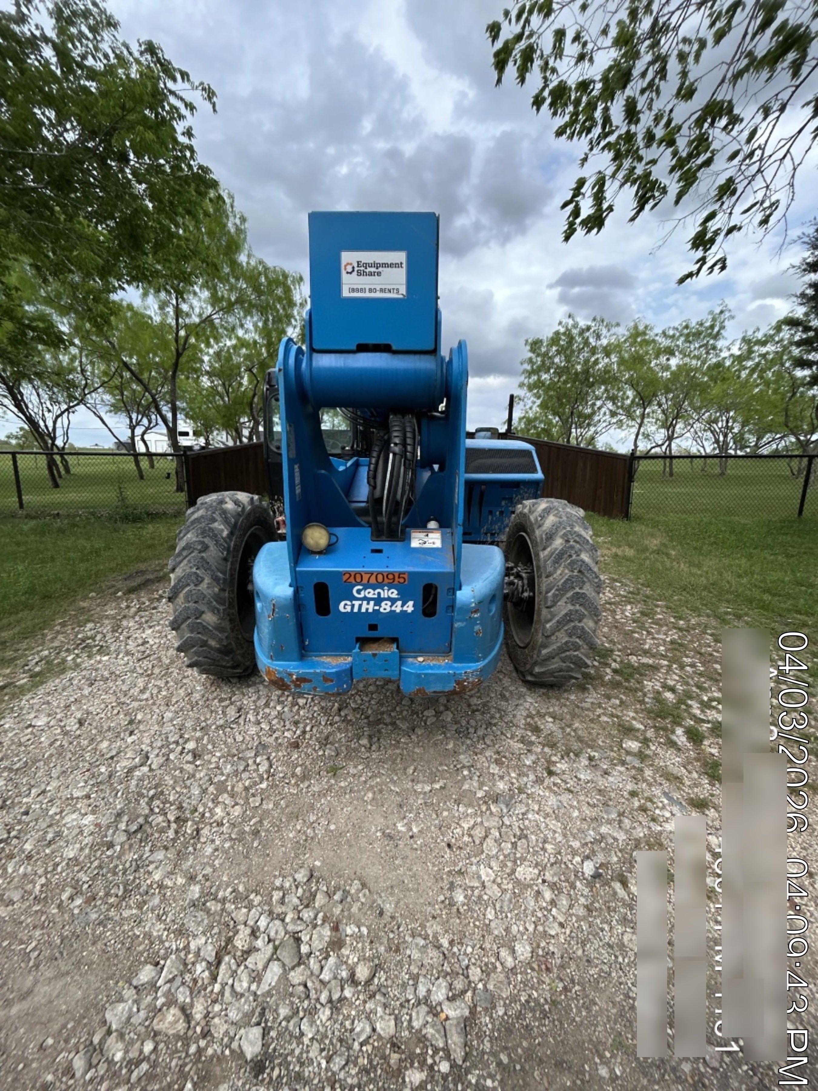 2022 GENIE GTH-844