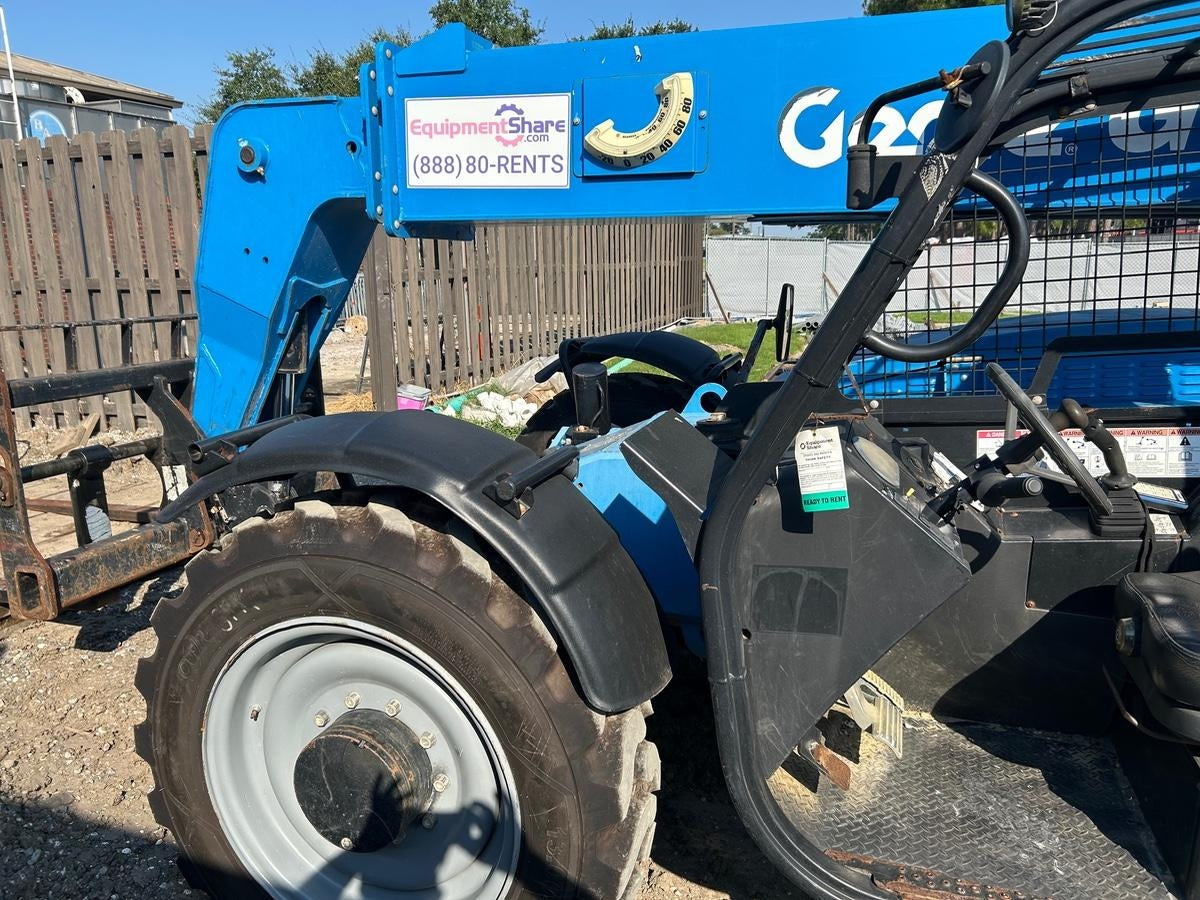 2016 GENIE GTH-844