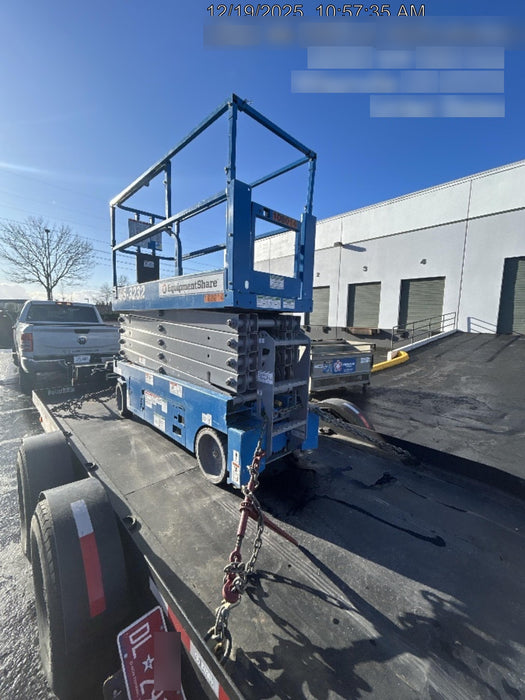 2020 Genie GS-3232 Standard, Folding half height swing gate, 800W Inverter