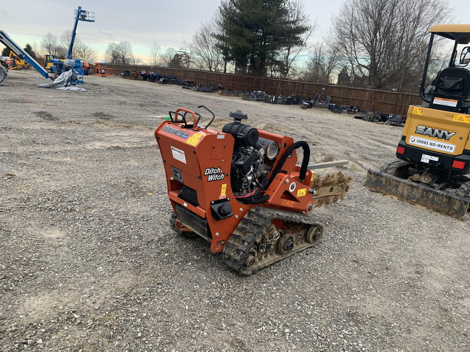 2020 DITCH WITCH C24XA