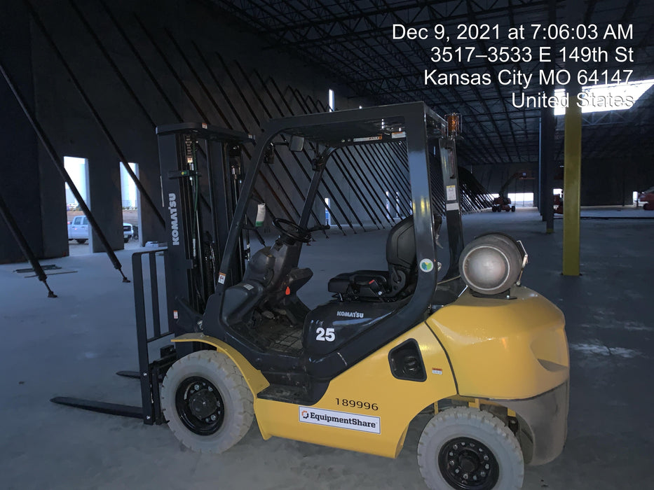 2021 KOMATSU FG25T-16