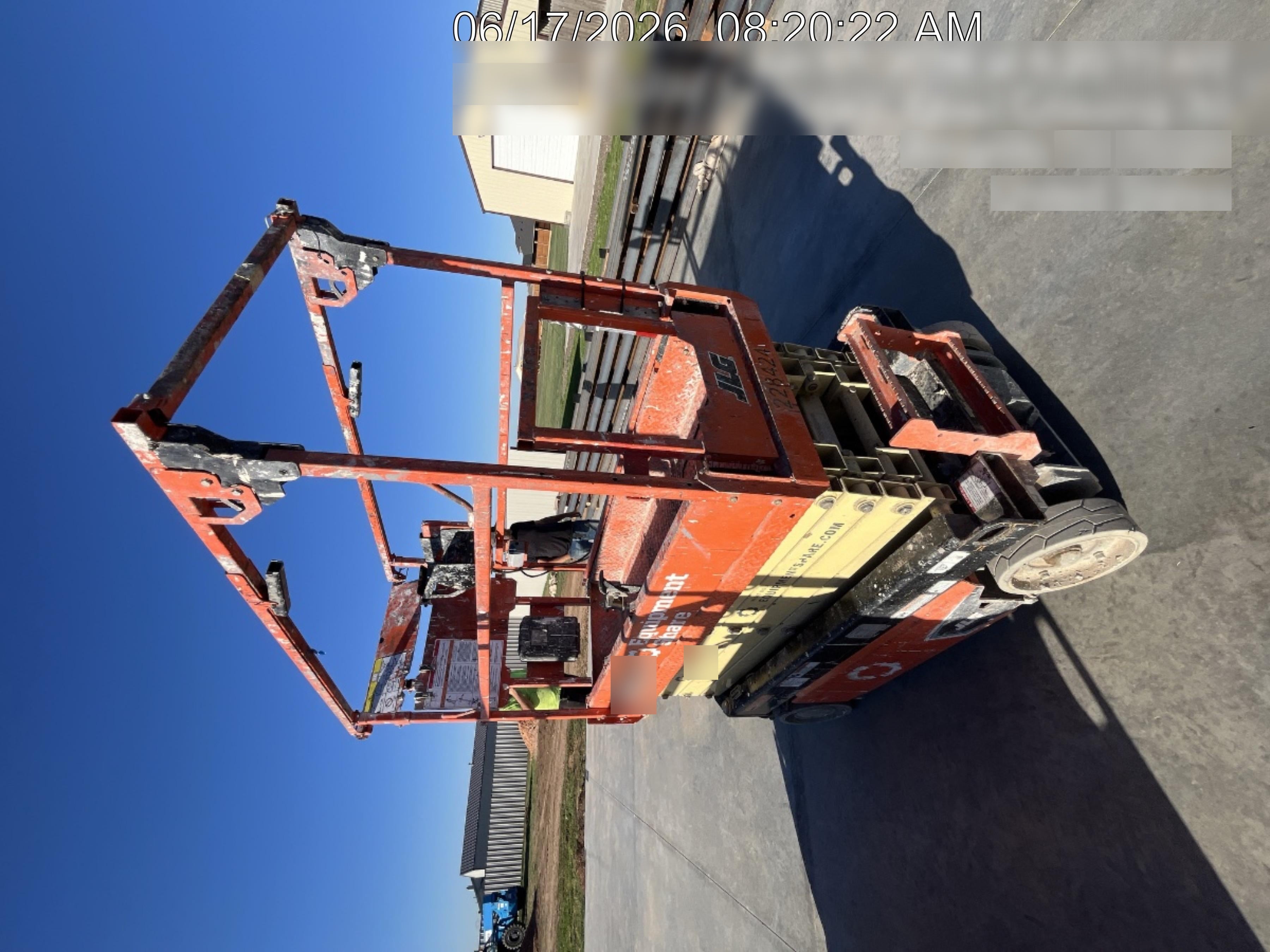 2022 JLG ES1932