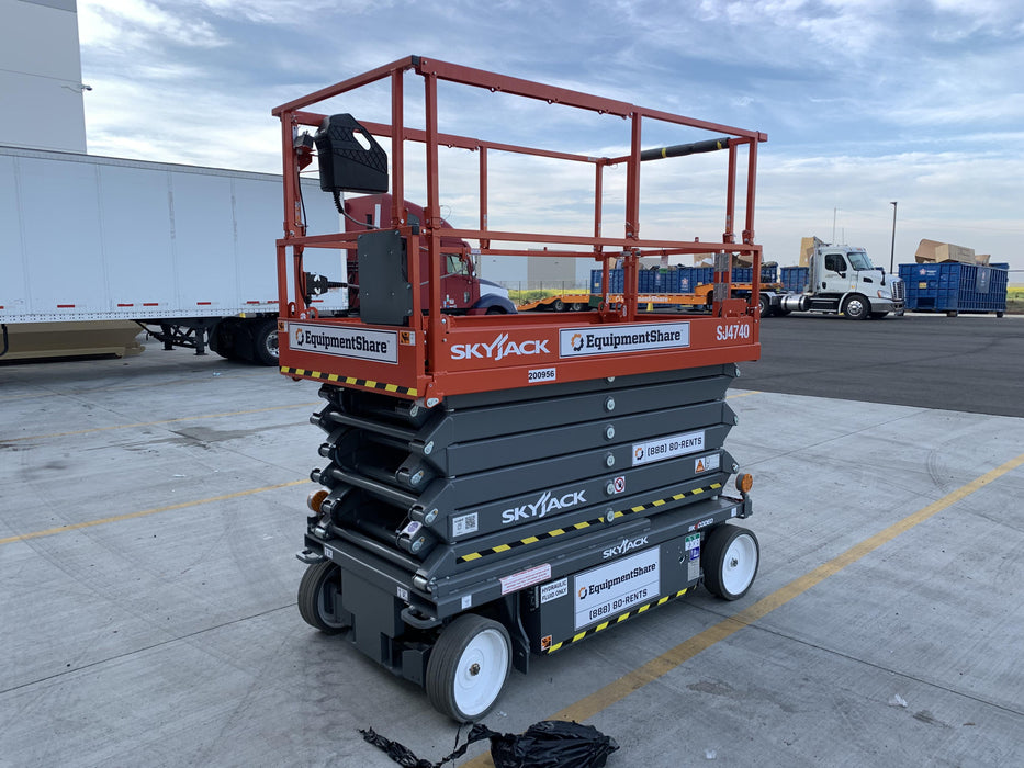 2022 SKYJACK SJ4740