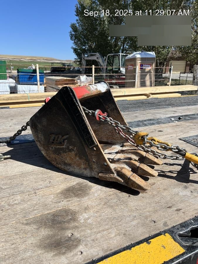 2023 TAG MANUFACTURING 18" HD Bucket - Tag