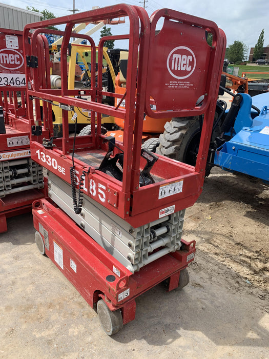 2017 MEC 1330SE 13' Scissor Lift w/2 Year Extended Full Warranty