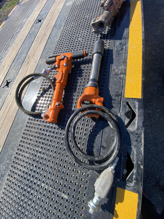 2024 MICHIGAN PNEUMATIC ES-TPB30-1-TRACKER