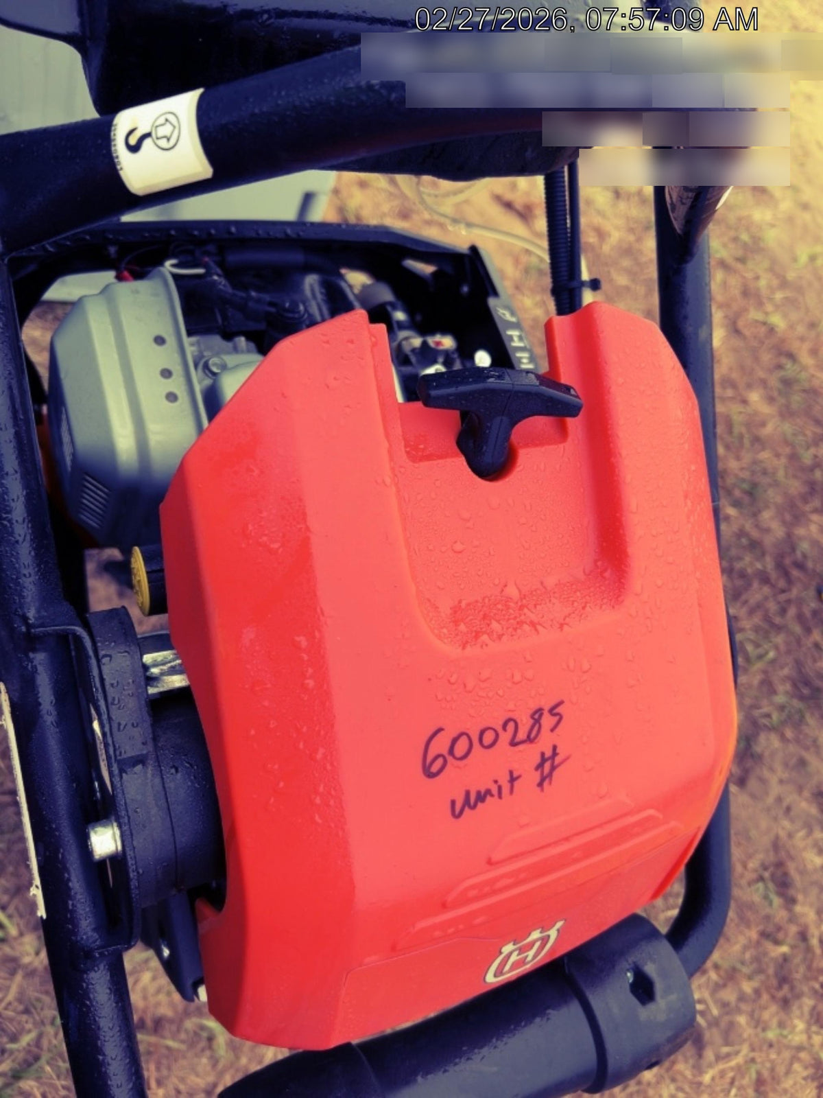 2025 HUSQVARNA LT6005