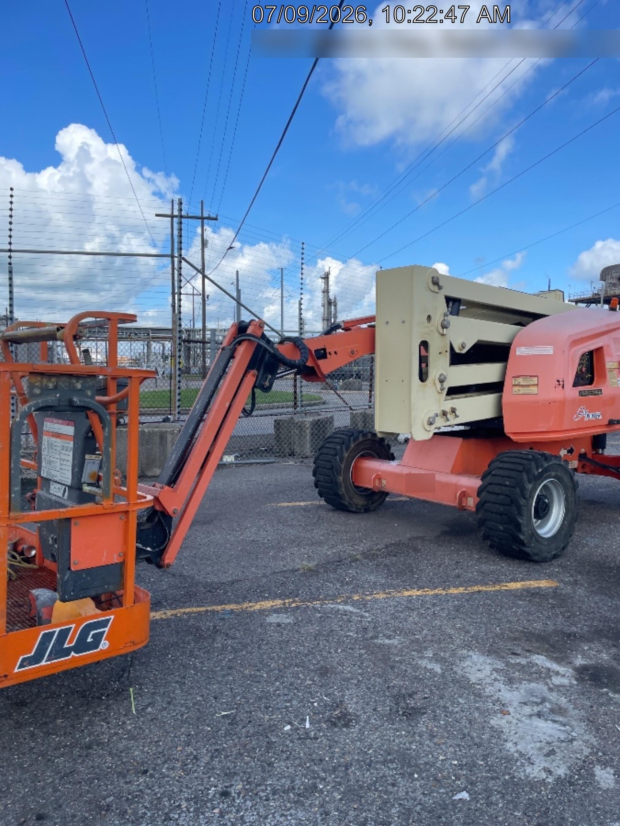 2020 JLG 450AJ