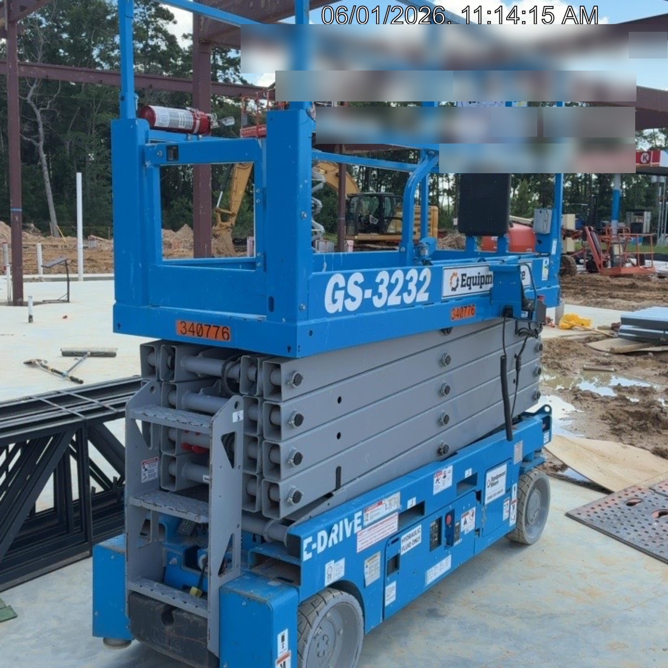 2023 GENIE GS-3232