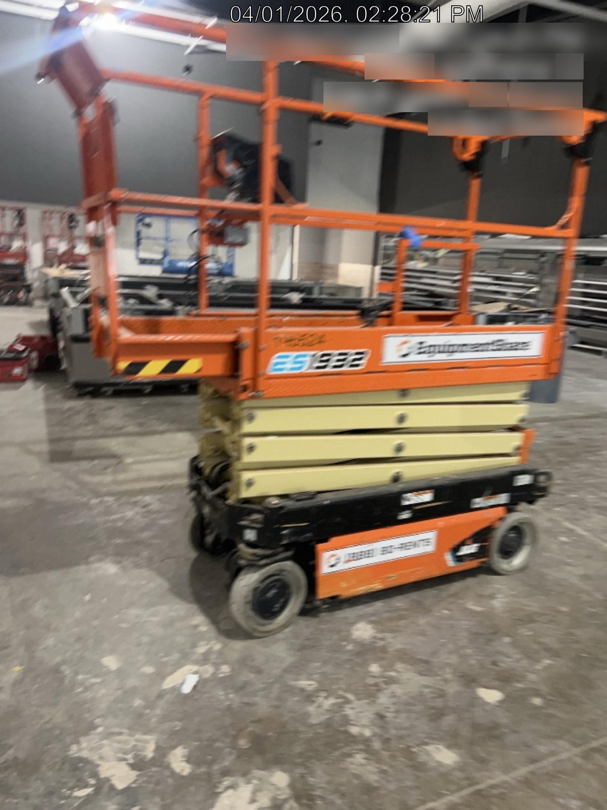 2021 JLG ES1932