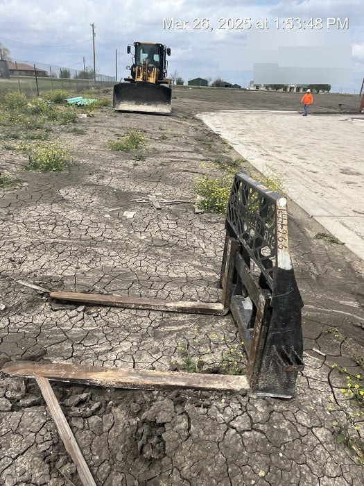 2021 PALADIN 48" Pallet Forks - Paladin