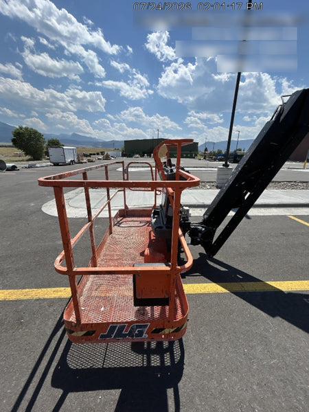 2023 JLG 660SJ