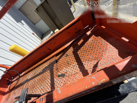 2022 JLG ES1932