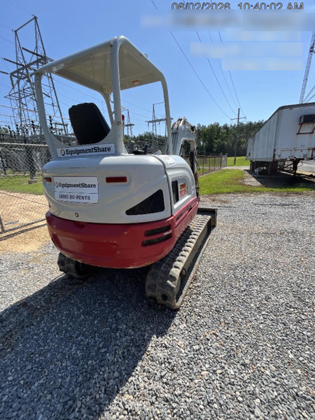 2022 TAKEUCHI TB235-2R