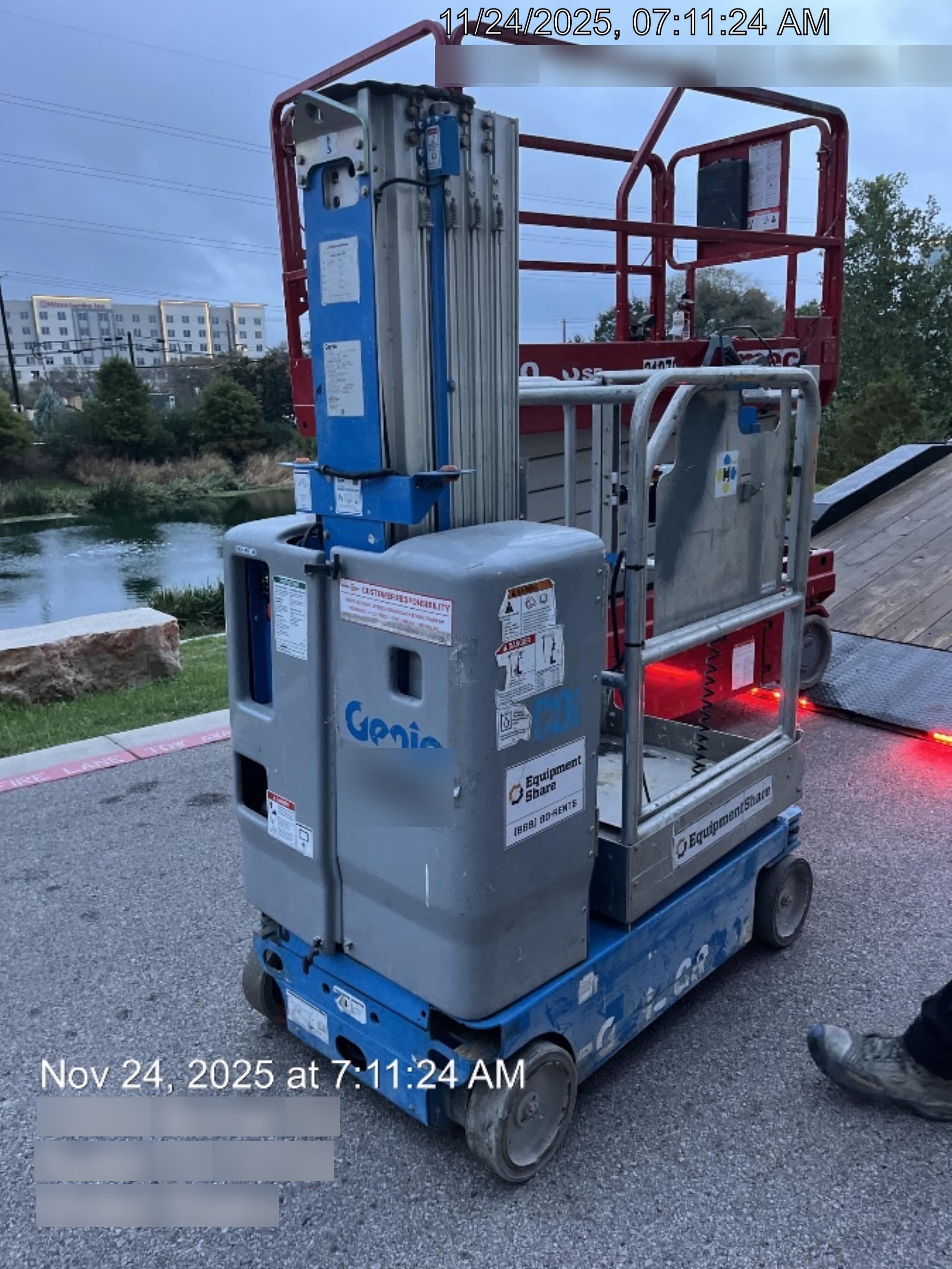 2018 GENIE GR-20