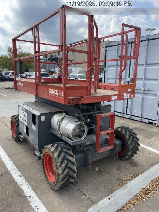 2017 SKYJACK SJ6832 RT