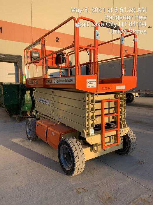 2021 JLG 4069LE