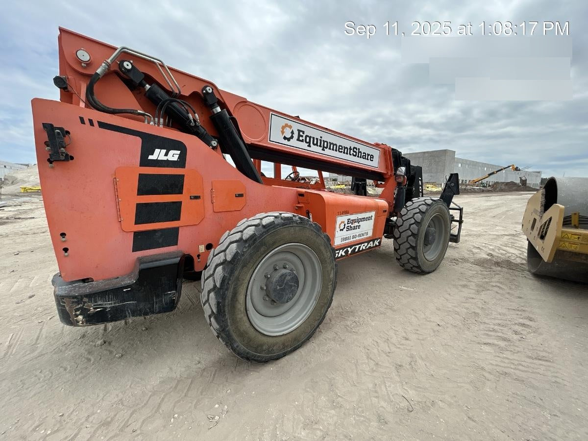 2020 SKYTRAK 12054