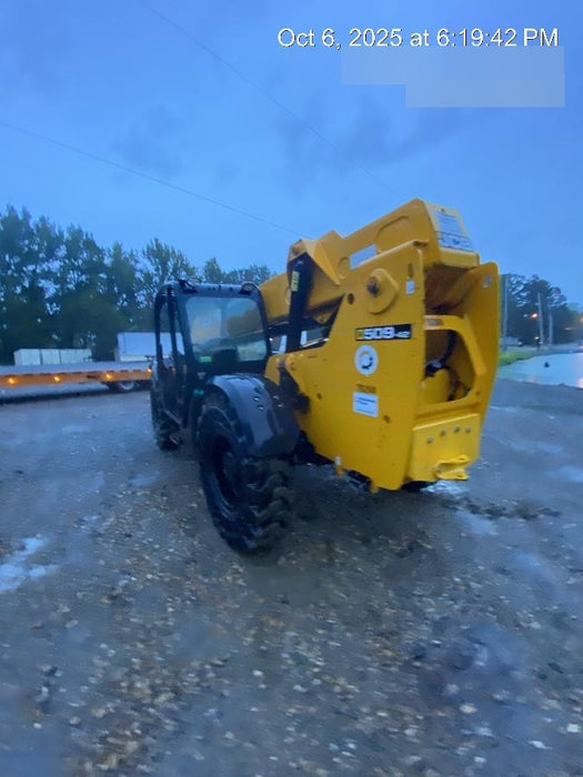 2020 JCB 509-42 Canopy, Solid Tires, Work Lights, Beacon, Aux Hydraulics, Back up Alarm, Lifting Eye, ES Decals