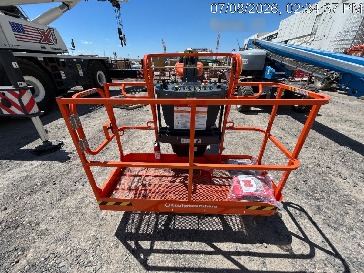 2026 JLG EC600SJP
