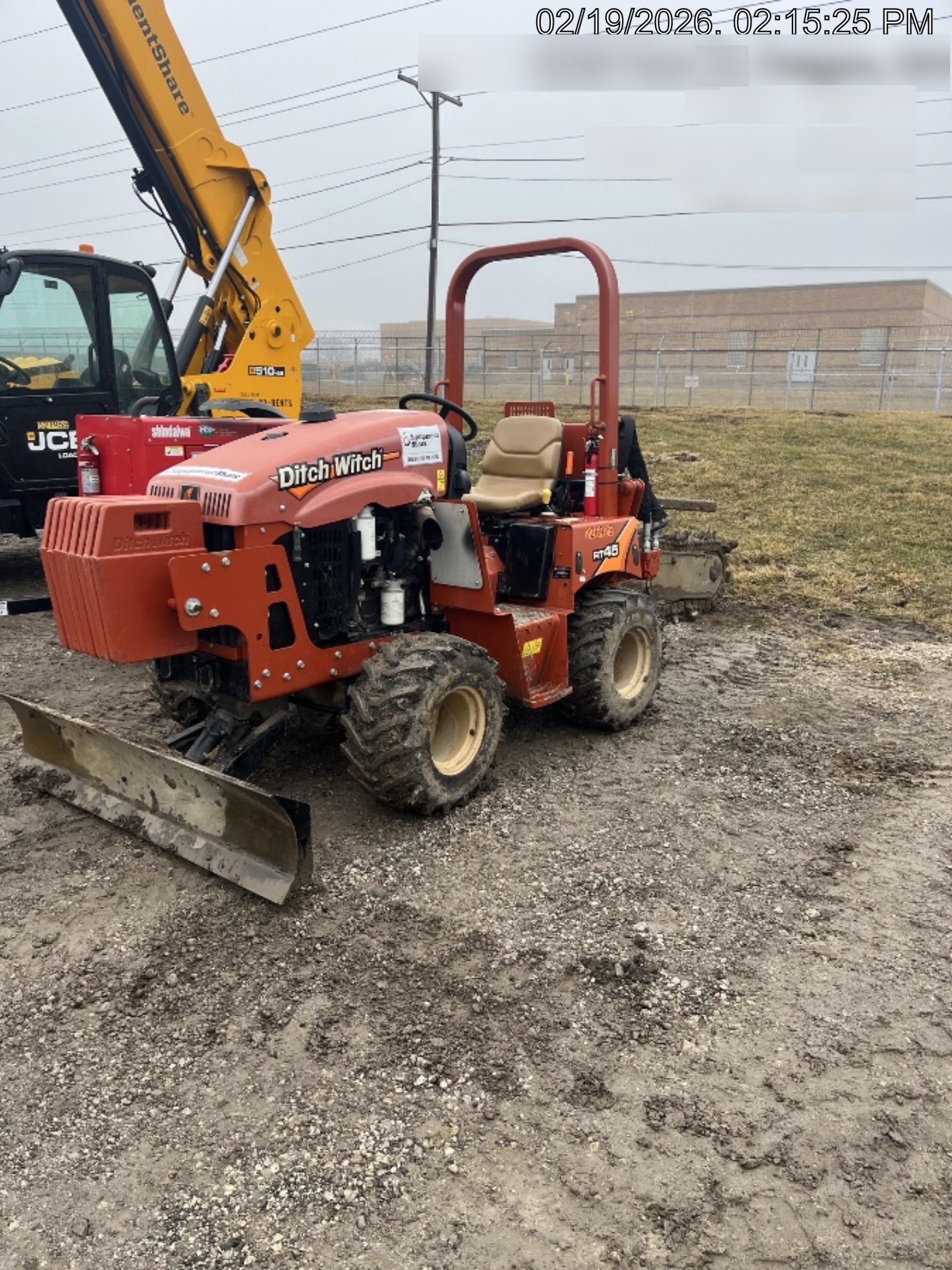 2022 DITCH WITCH RT45A