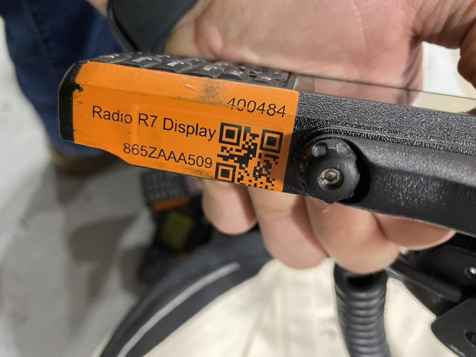 2024 MOTOROLA R7 DISPLAY