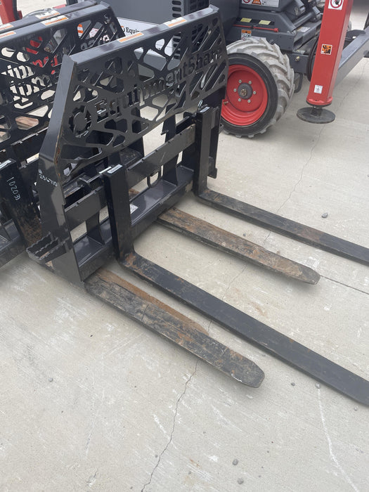 2022 PALADIN 48" Pallet Forks - Paladin