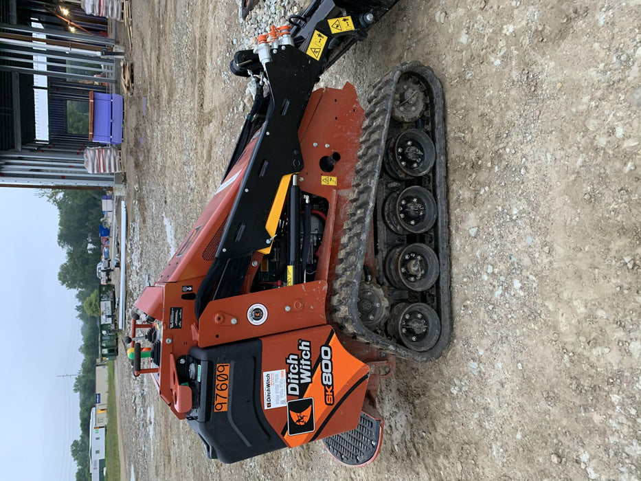 2020 DITCH WITCH SK800A
