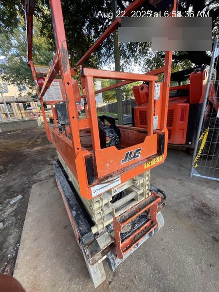 2021 JLG ES1932