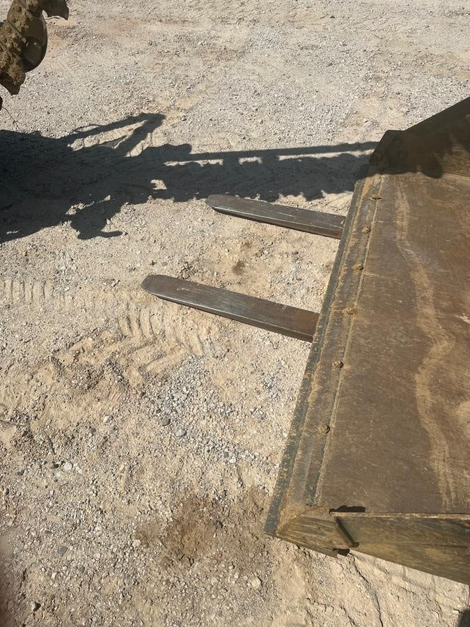 2024 BE INDUSTRIAL 48" Pallet Forks - BE Industrial