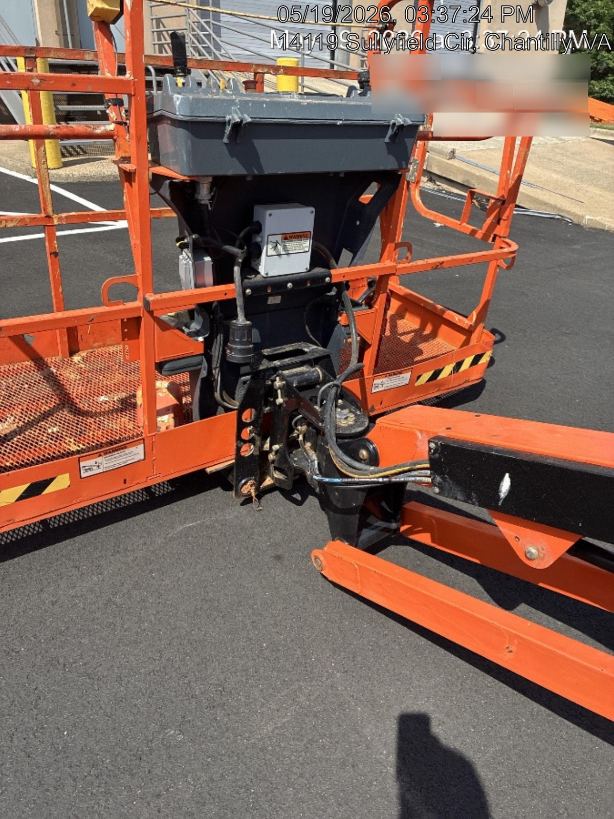 2023 JLG 460SJ