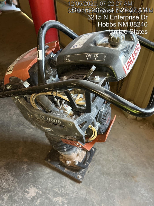 2025 HUSQVARNA LT6005