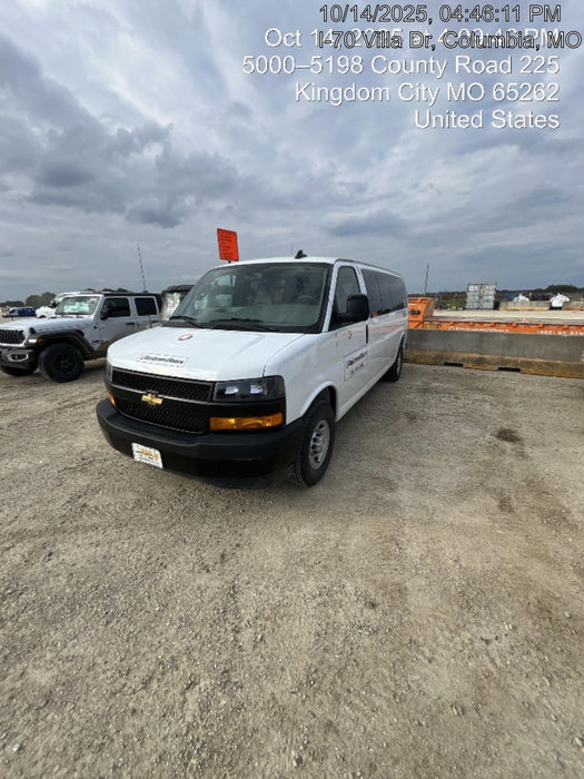 2025 CHEVROLET Express Van - Rental