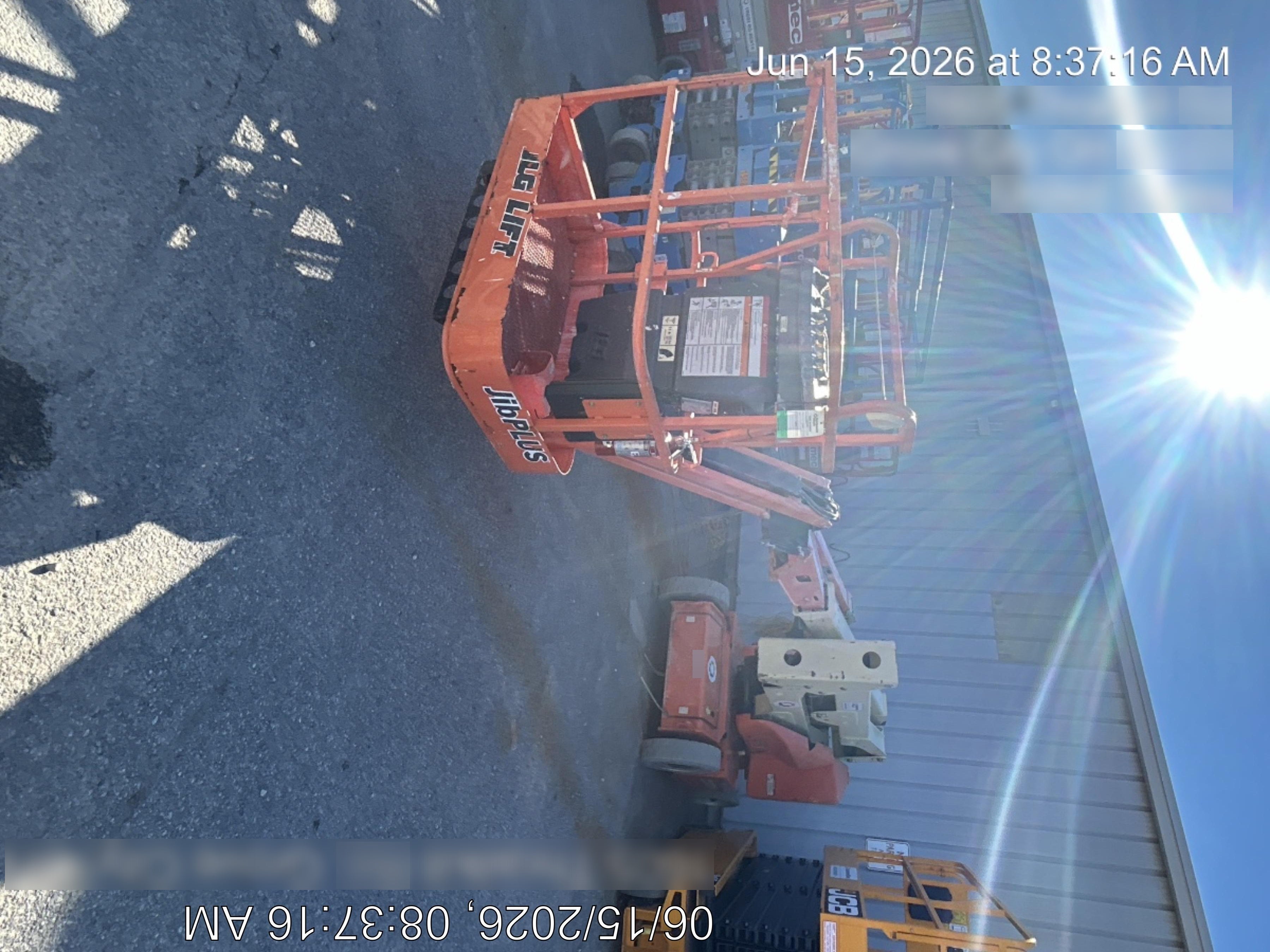 2019 JLG E400AJPN