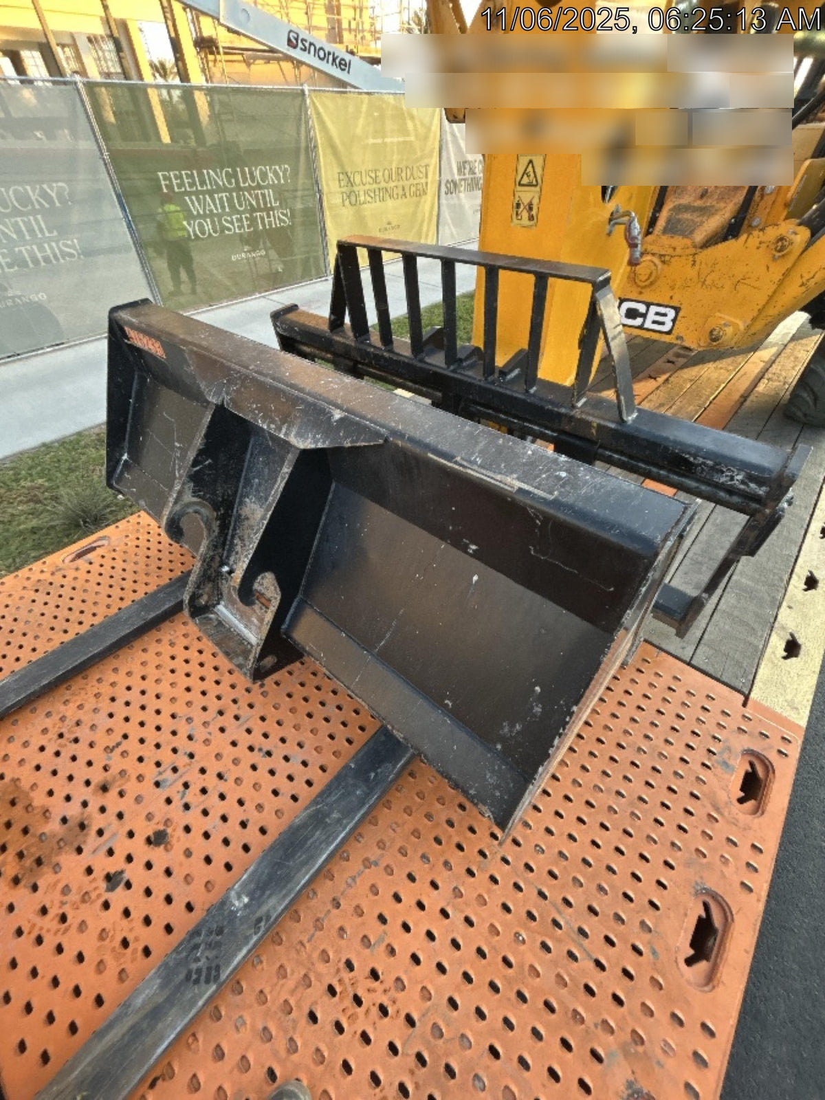 2024 JLG Telehandler Bucket