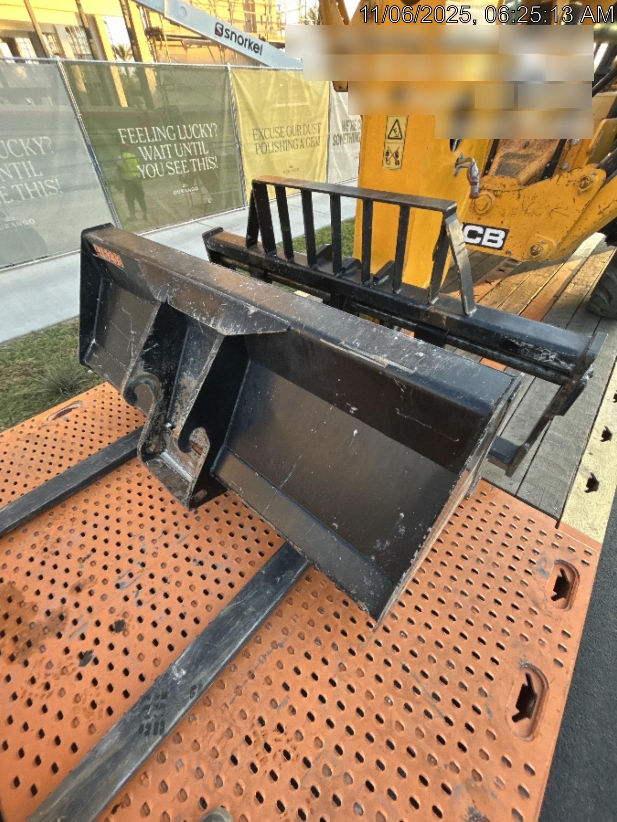 2024 JLG Telehandler Bucket
