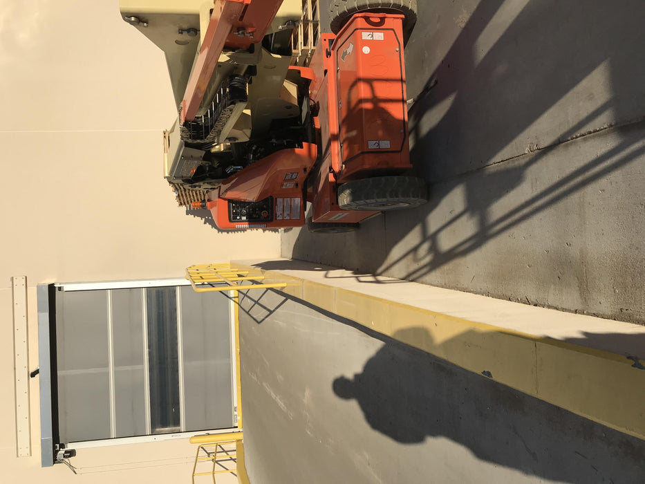 2019 JLG E400AJPN