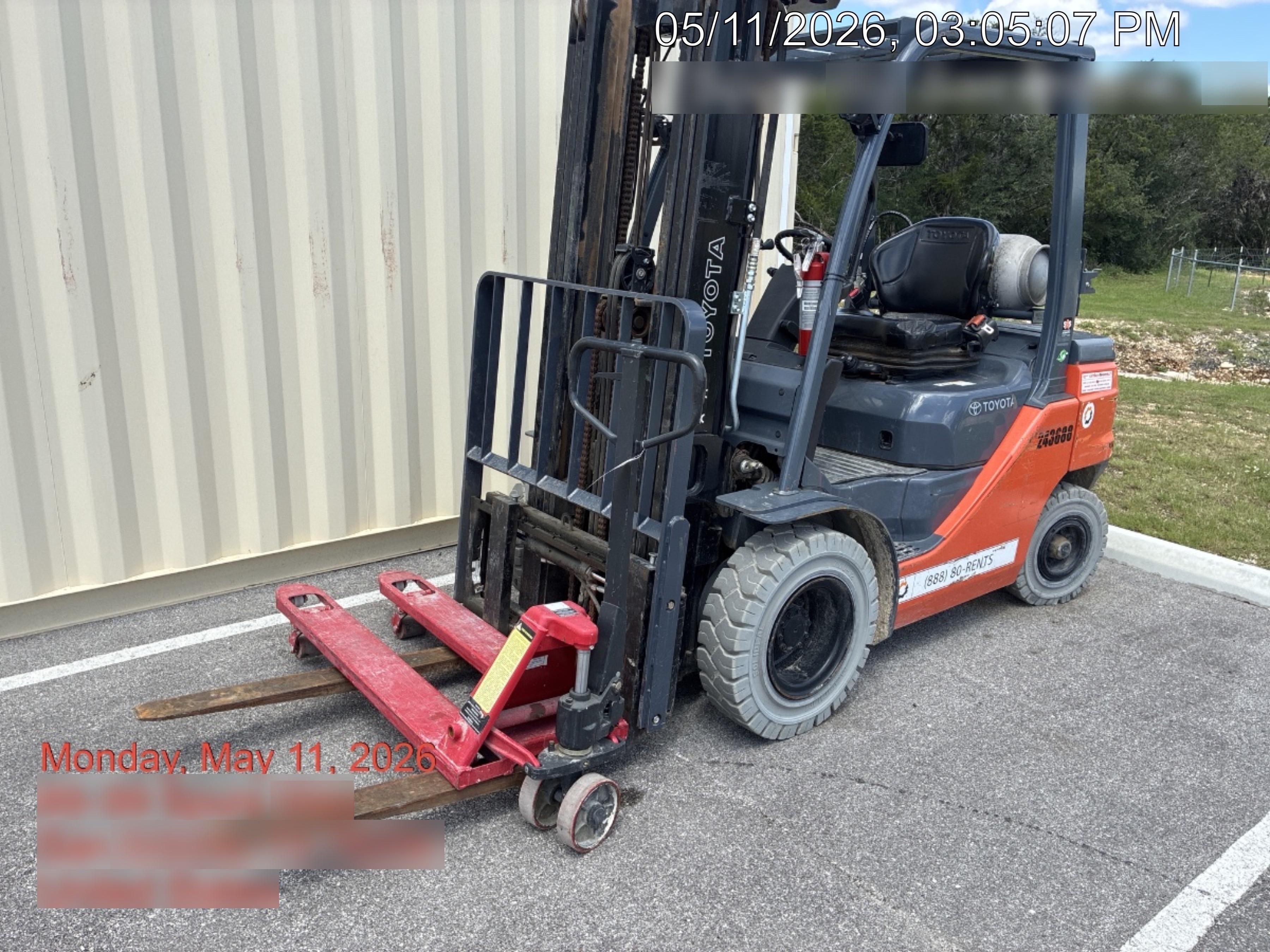 2022 DAYTON 5500 lb Pallet Jack